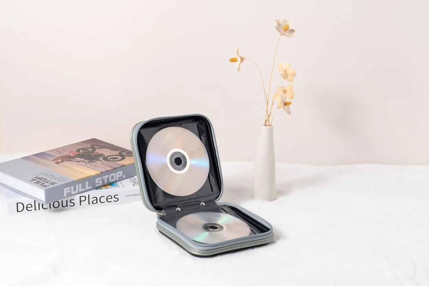 CD Case, Durable 32 CD Holder, DVD Case for Kids DVD Collection, Reliable CD Storage to Hold your Old CDs (Blue)