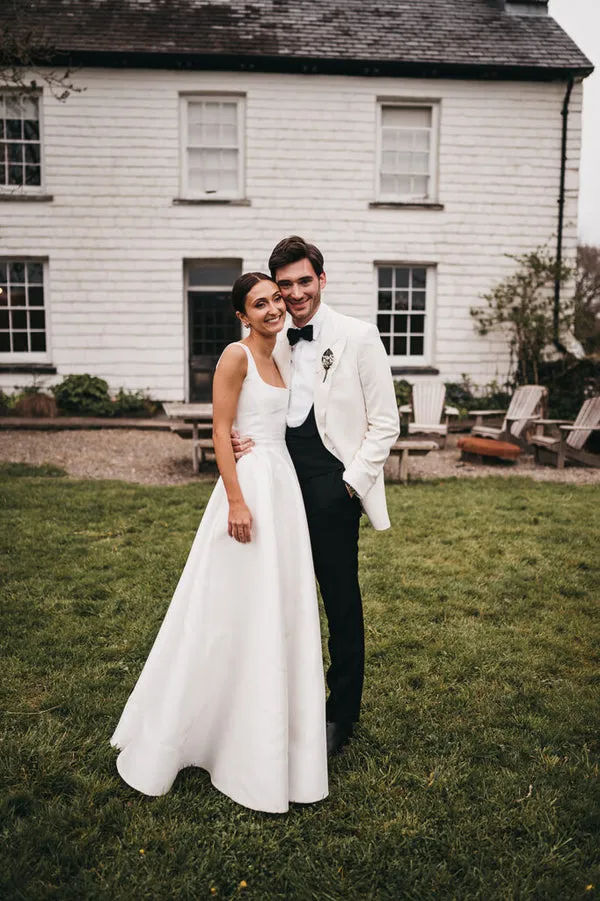 Luolandi Simple A-Line Square Neck White Satin Wedding Dresses Sexy