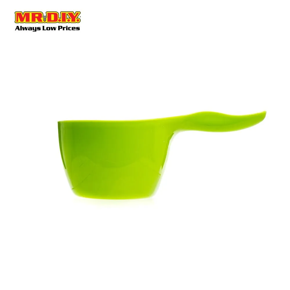 Plastic Scoop