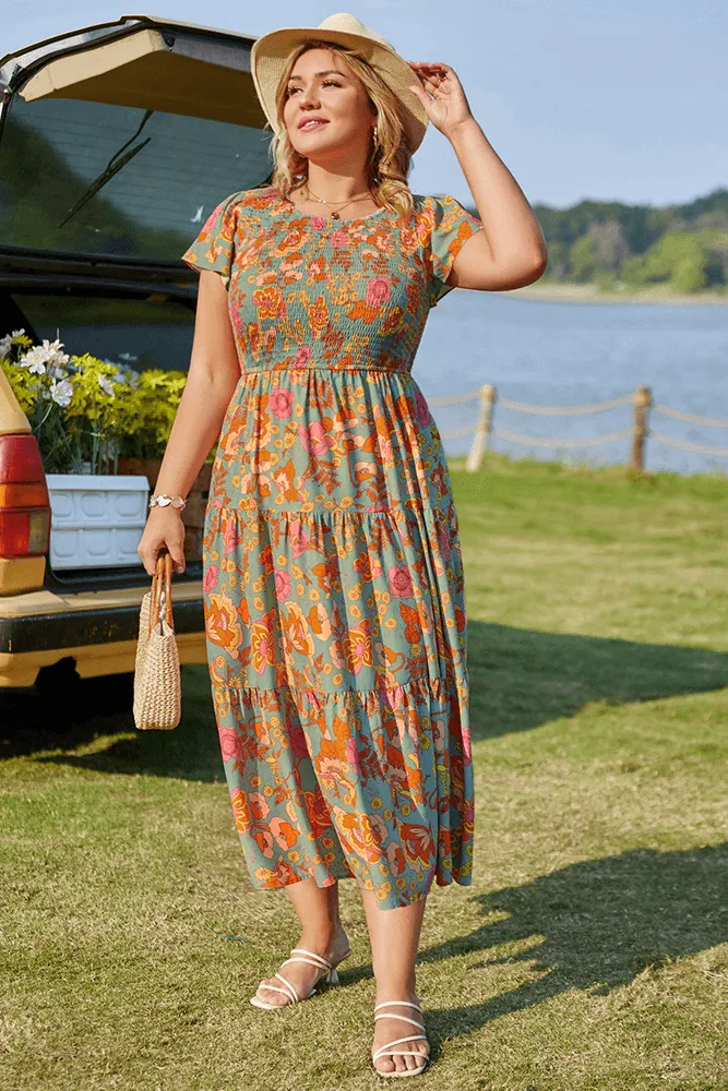 Plus Size Tiered Dress Short Sleeve Crew Neck A-Line Dress