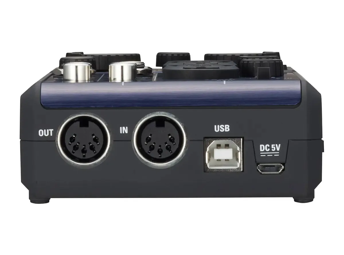 Zoom U-44 Portable 4x4 USB Handy Audio/MIDI Interface